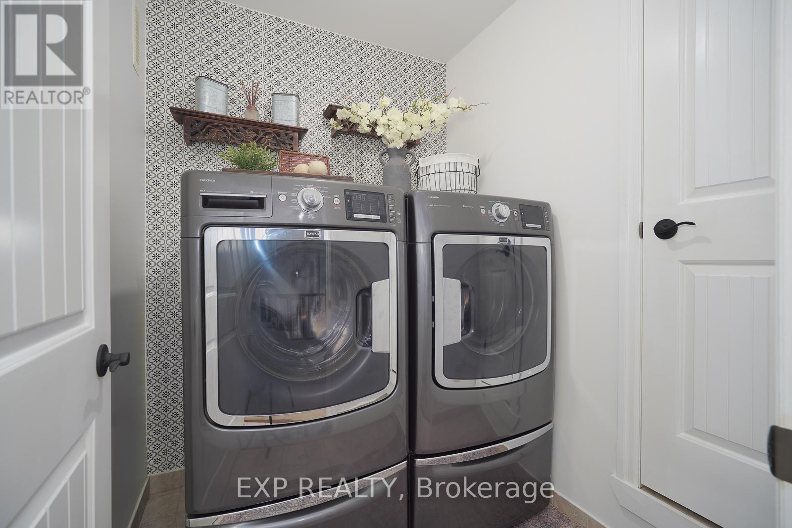 875 Ridgewood Drive, Woodstock, Ontario  N4T 0E5 - Photo 34 - X12994986