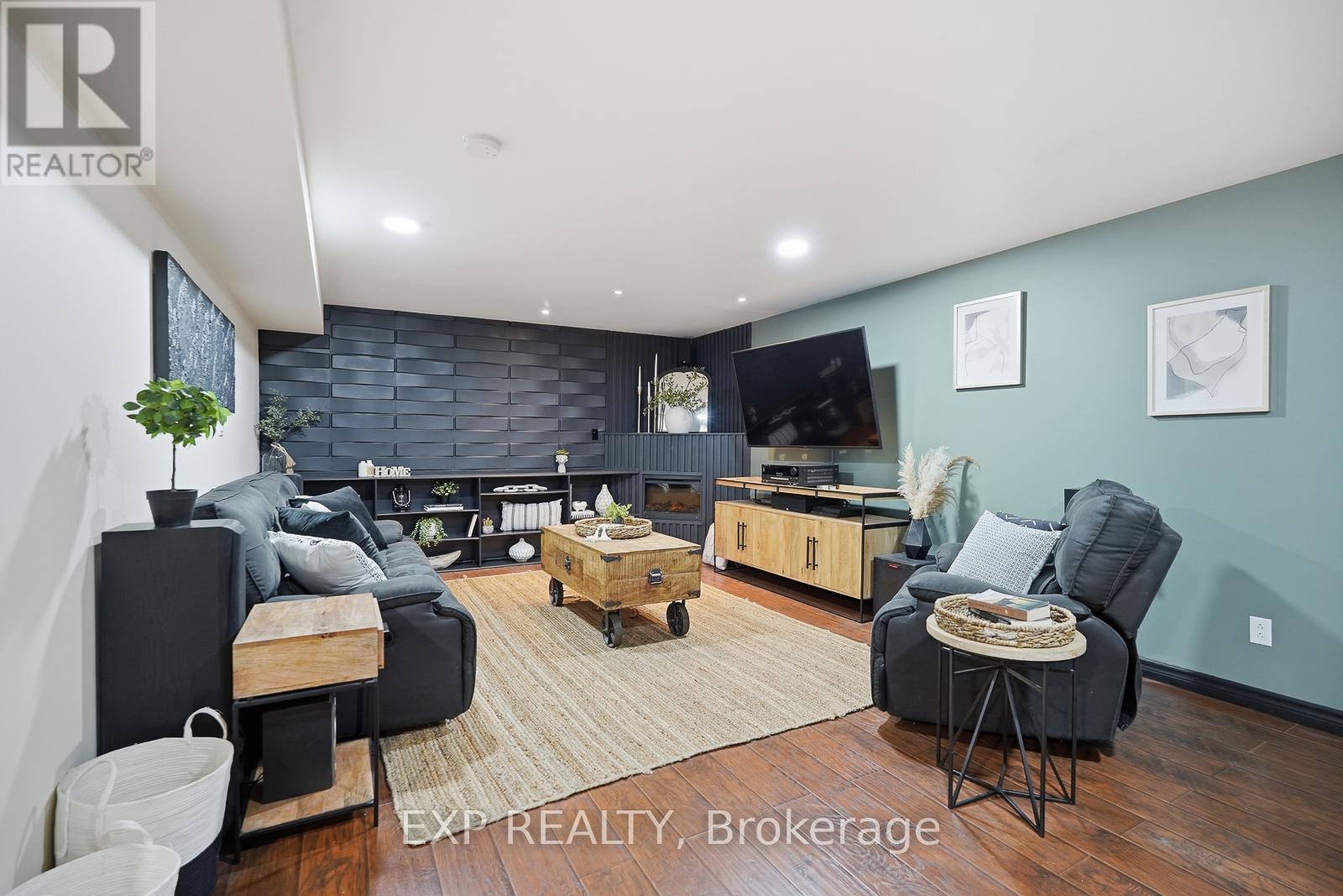 875 Ridgewood Drive, Woodstock, Ontario  N4T 0E5 - Photo 36 - X12994986