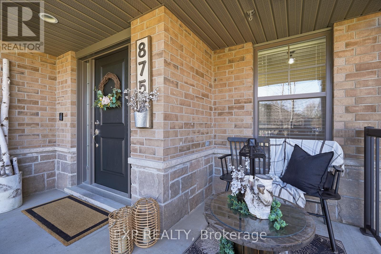 875 Ridgewood Drive, Woodstock, Ontario  N4T 0E5 - Photo 5 - X12994986