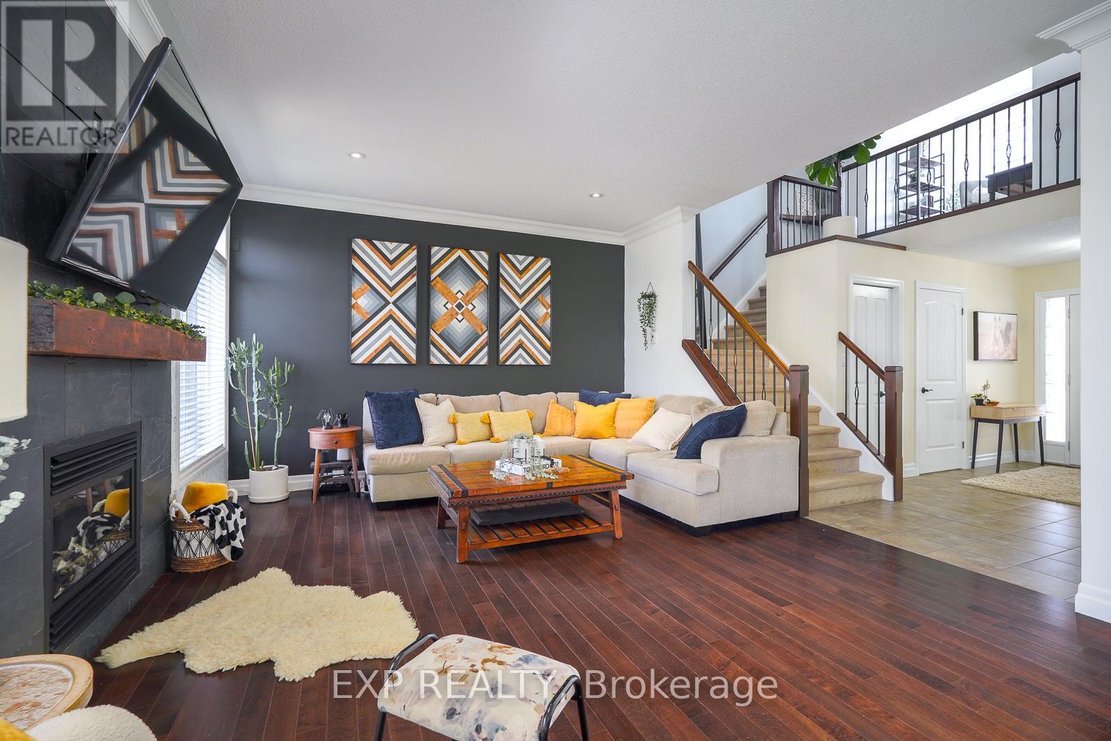 875 Ridgewood Drive, Woodstock, Ontario  N4T 0E5 - Photo 8 - X12994986