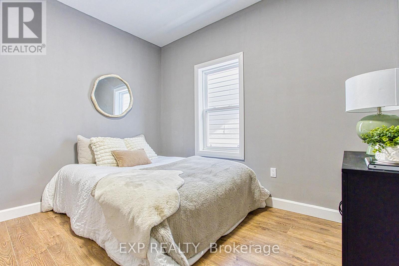 267 Rosslyn Avenue N, Hamilton, Ontario  L8L 7P9 - Photo 13 - X12995020