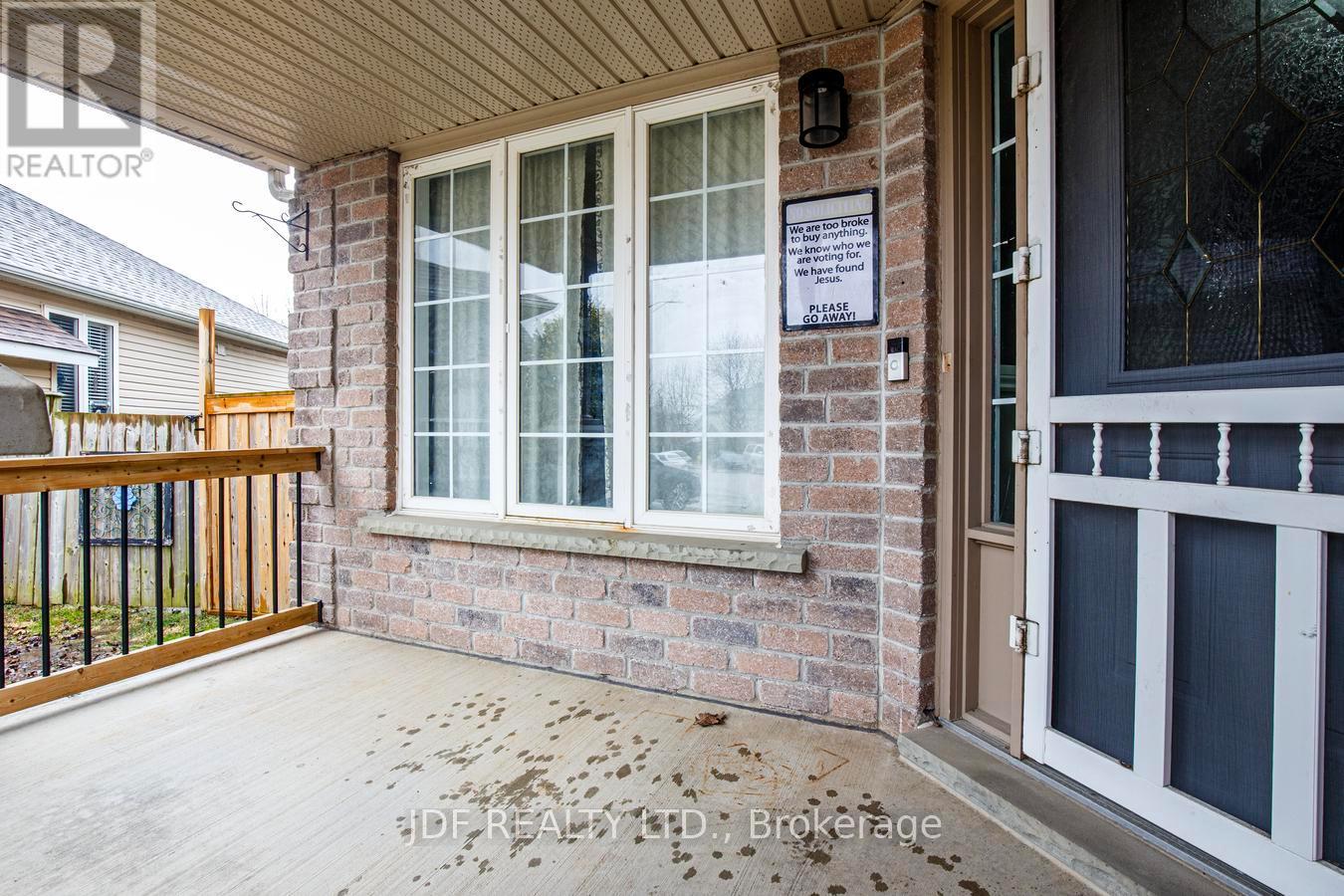 80 Amanda Walk, Cambridge, Ontario  N3C 4K7 - Photo 4 - X12995052