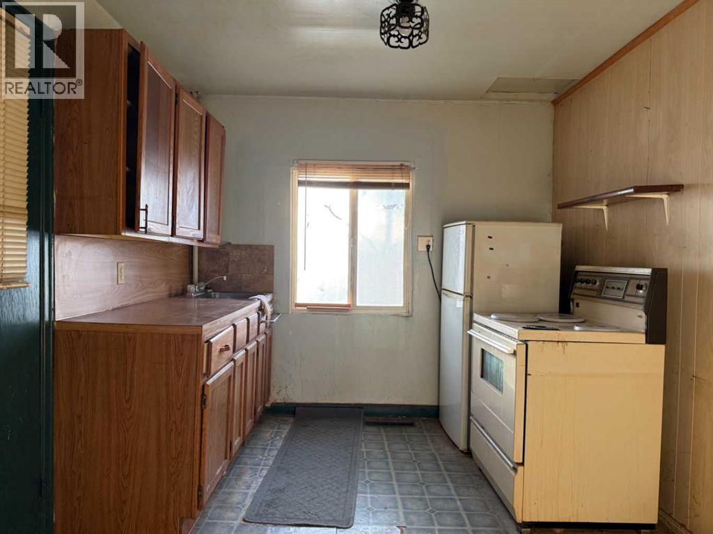 526 4 Street S, Vulcan, Alberta  T0L 2B0 - Photo 3 - A2283604