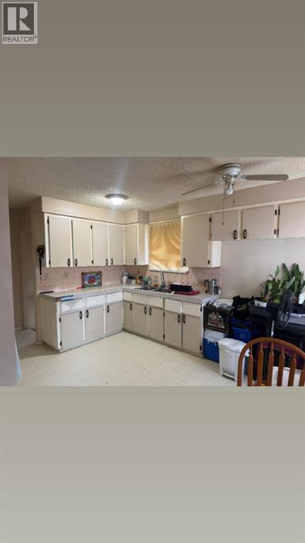 5520 60 Avenue, Red Deer, Alberta  T4N 4W1 - Photo 5 - A2295493