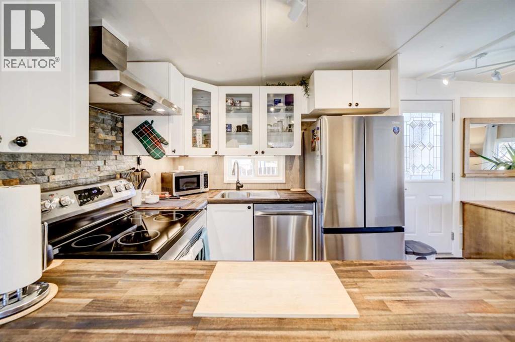 2, 1410 43rd Street S, Lethbridge, Alberta  T1K 3S5 - Photo 11 - A2296608