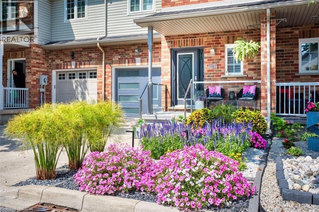 5317 Applegarth Drive, Burlington, Ontario  L7L 7E3 - Photo 2 - 40818235