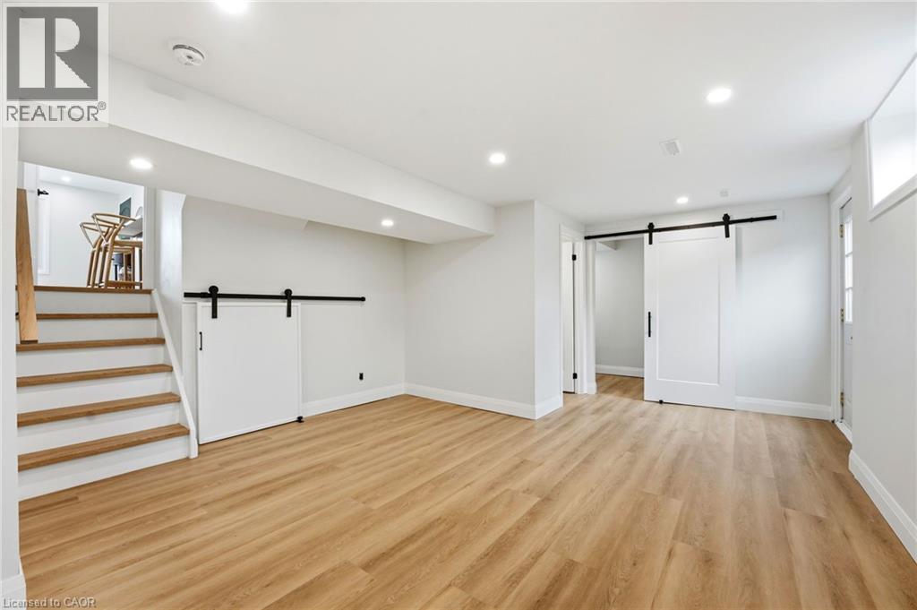 114 Christopher Drive, Waterloo, Ontario  N2J 4J7 - Photo 16 - 40819359