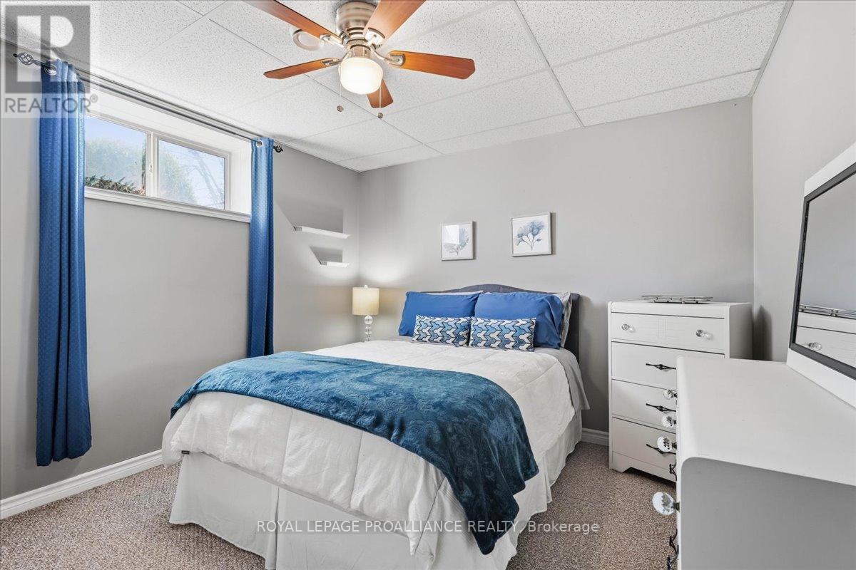 113 Deerfield Drive, Quinte West, Ontario  K8V 0B2 - Photo 34 - X12995378