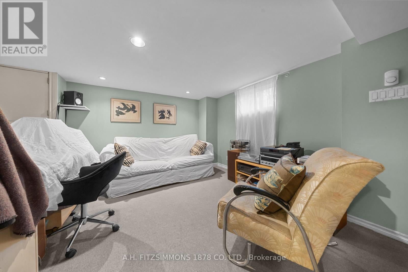 564 Tweedsmuir Avenue, Ottawa, Ontario K1Z 5P2 - Photo 27 - X12995262