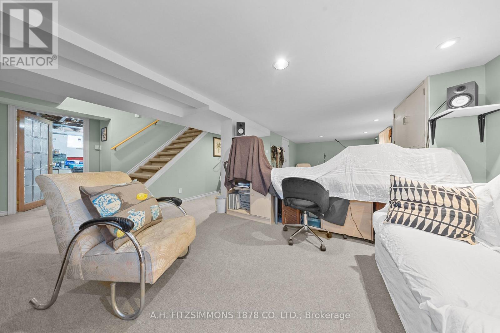 564 Tweedsmuir Avenue, Ottawa, Ontario K1Z 5P2 - Photo 30 - X12995262