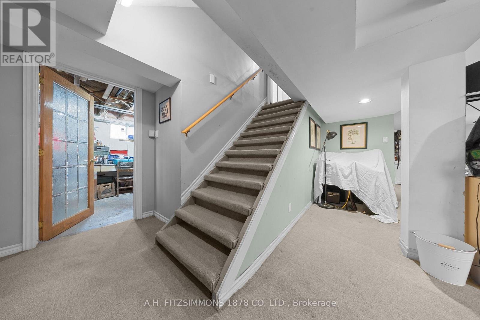 564 Tweedsmuir Avenue, Ottawa, Ontario K1Z 5P2 - Photo 31 - X12995262