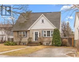 564 TWEEDSMUIR AVENUE, Ottawa, Ontario