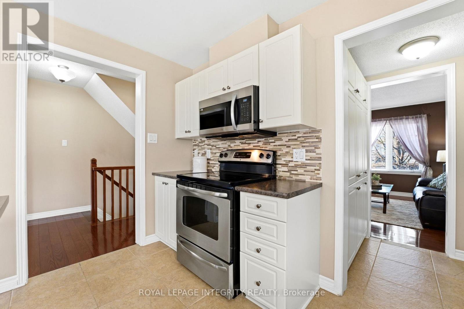 2720 Grand Canal Street, Ottawa, Ontario K2J 0T1 - Photo 19 - X12995340