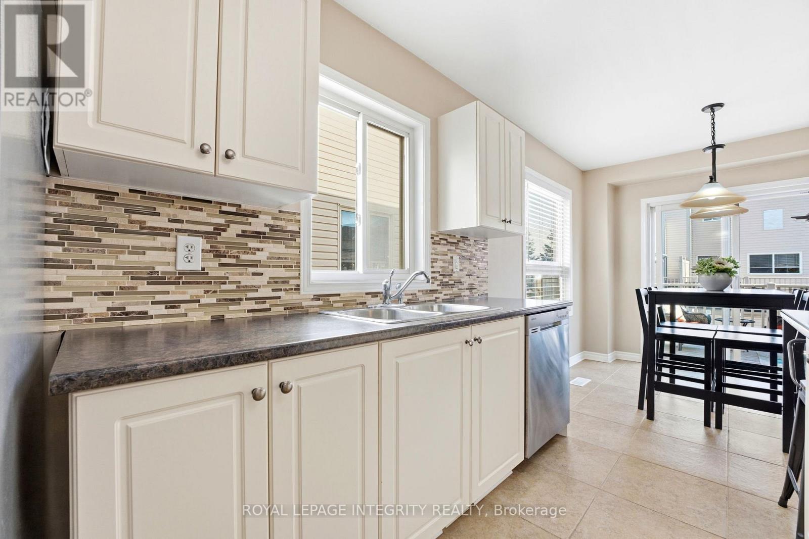 2720 Grand Canal Street, Ottawa, Ontario K2J 0T1 - Photo 20 - X12995340