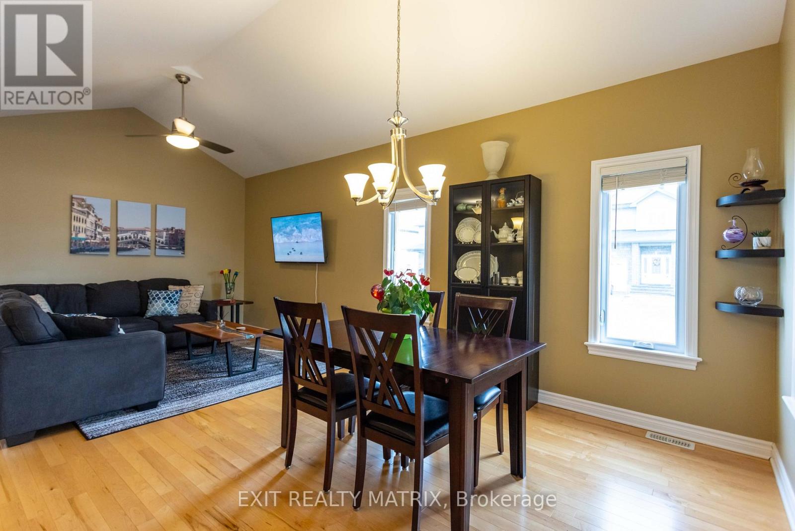 484 Bruges Street, Russell, Ontario K0A 1W0 - Photo 14 - X12995402