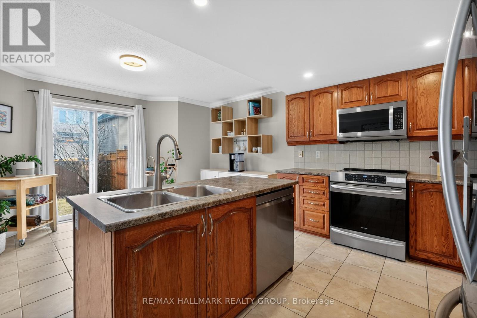 2041 Cherington Crescent, Ottawa, Ontario K4A 4Z9 - Photo 14 - X12995434