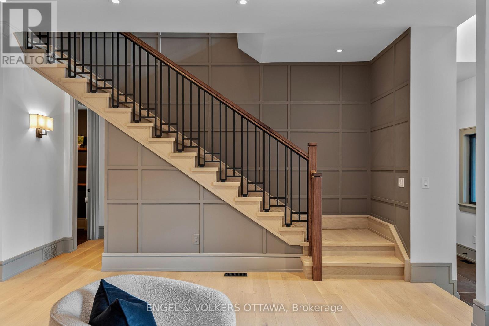 37 Clarendon Avenue, Ottawa, Ontario  K1Y 0P3 - Photo 22 - X12995444