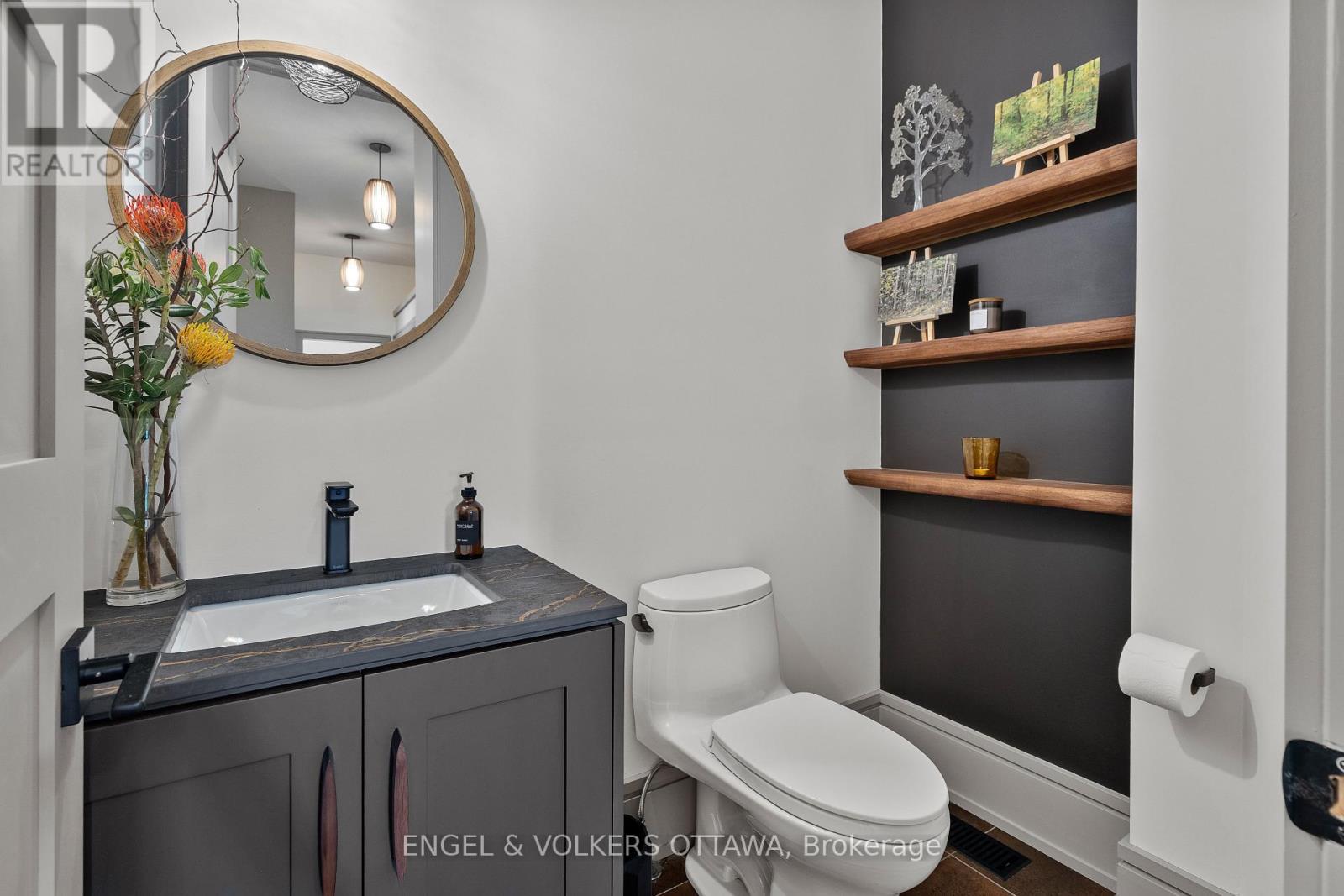 37 Clarendon Avenue, Ottawa, Ontario  K1Y 0P3 - Photo 6 - X12995444