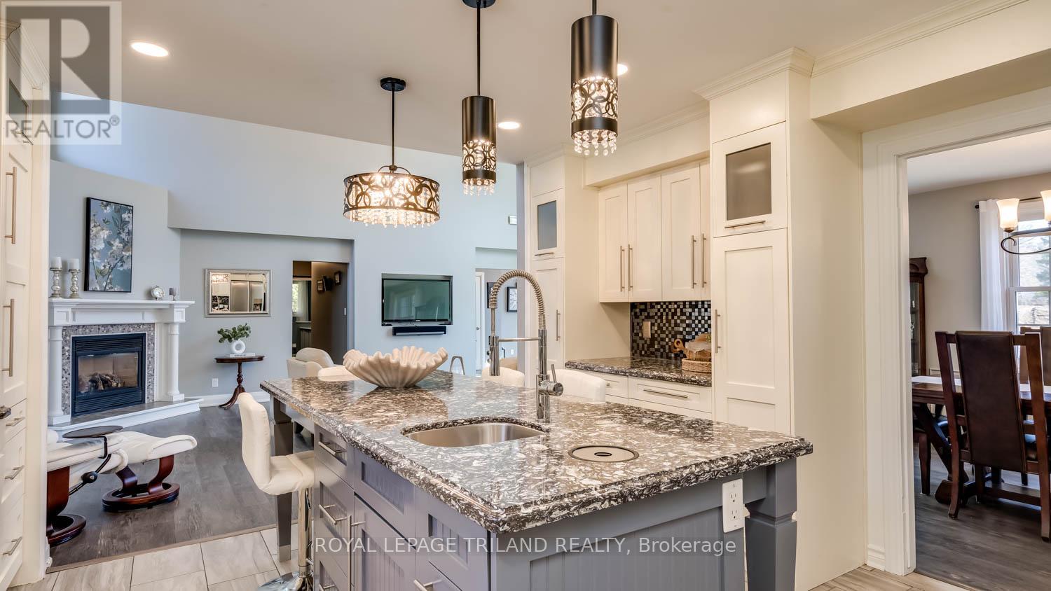 74 Kilworth Park Drive, Middlesex Centre, Ontario  N0L 1R0 - Photo 12 - X12995208