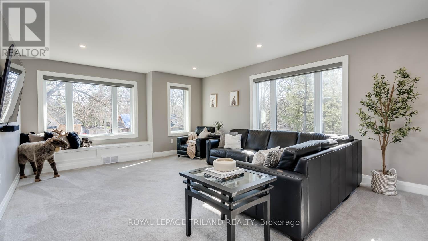 74 Kilworth Park Drive, Middlesex Centre, Ontario  N0L 1R0 - Photo 18 - X12995208