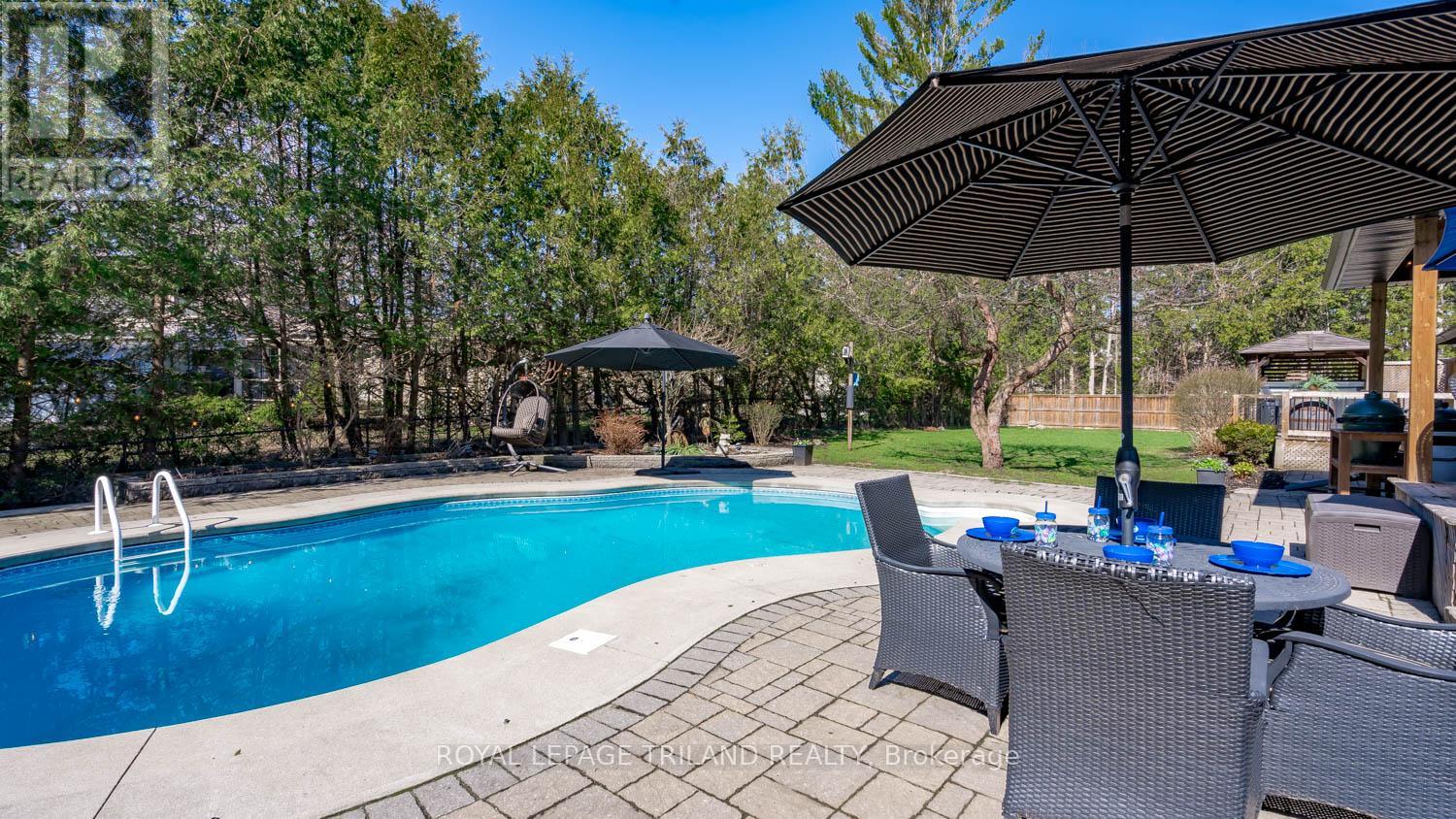 74 Kilworth Park Drive, Middlesex Centre, Ontario  N0L 1R0 - Photo 34 - X12995208