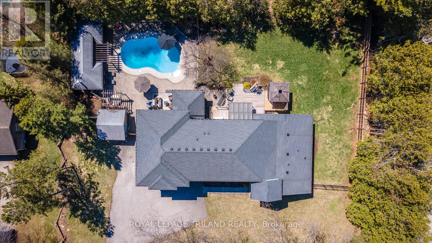 74 Kilworth Park Drive, Middlesex Centre, Ontario  N0L 1R0 - Photo 4 - X12995208