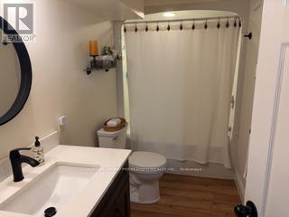 9 Willowdale Place, Chatham-Kent, Ontario  N7L 4N9 - Photo 14 - X12995360