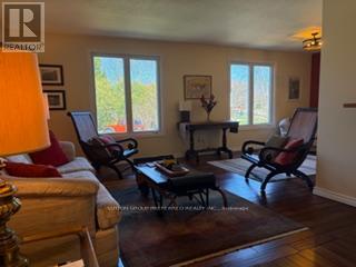 9 Willowdale Place, Chatham-Kent, Ontario  N7L 4N9 - Photo 4 - X12995360