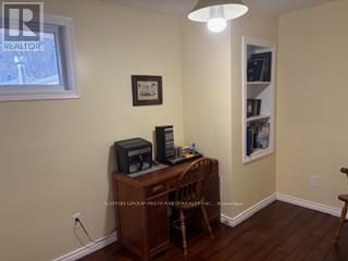 9 Willowdale Place, Chatham-Kent, Ontario  N7L 4N9 - Photo 8 - X12995360