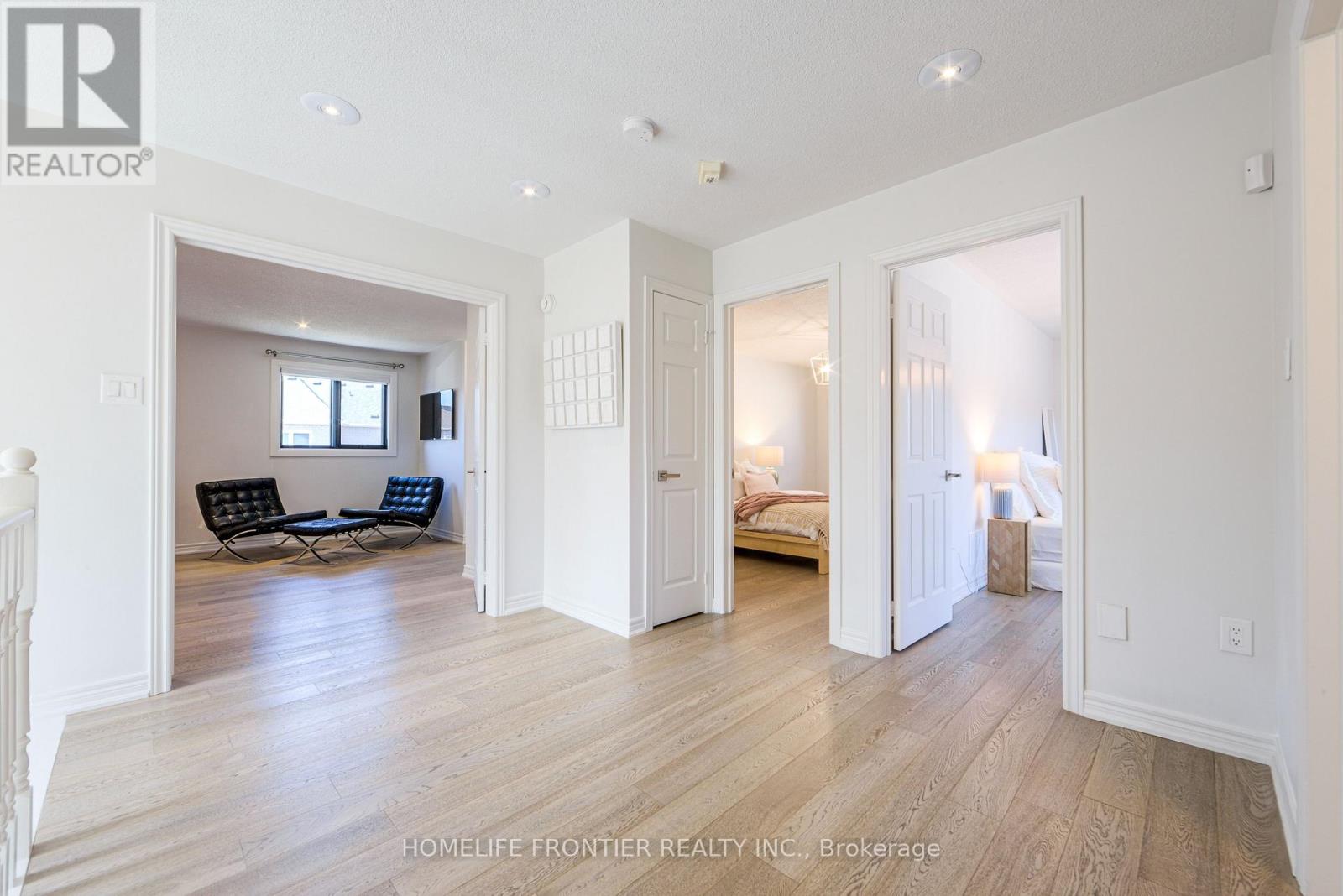 126 Forecastle Road, Vaughan, Ontario  L4K 5H7 - Photo 16 - N12989444