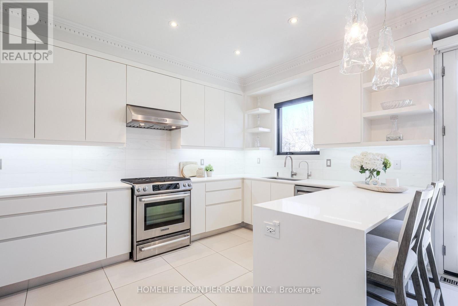 126 Forecastle Road, Vaughan, Ontario  L4K 5H7 - Photo 8 - N12989444