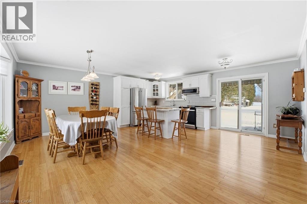 34 Carey Street, Waterdown, Ontario  L8B 0L5 - Photo 5 - 40801974