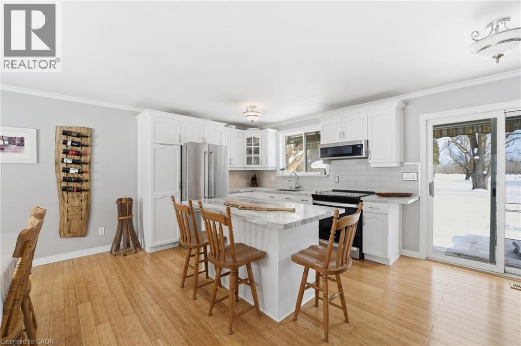 34 Carey Street, Waterdown, Ontario  L8B 0L5 - Photo 6 - 40801974