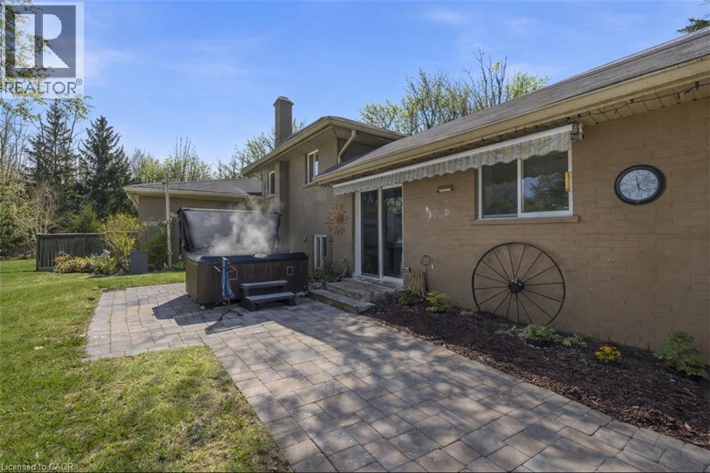 34 Carey Street, Waterdown, Ontario  L8B 0L5 - Photo 33 - 40801974