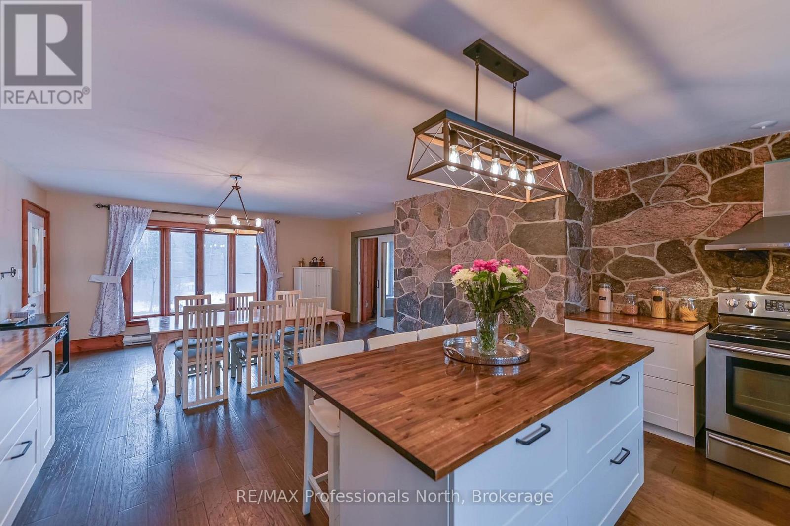 2481 North Shore Road, Algonquin Highlands, Ontario  K0M 1S0 - Photo 11 - X12995318