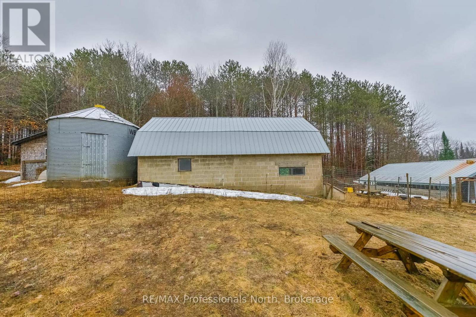 2481 North Shore Road, Algonquin Highlands, Ontario  K0M 1S0 - Photo 43 - X12995318