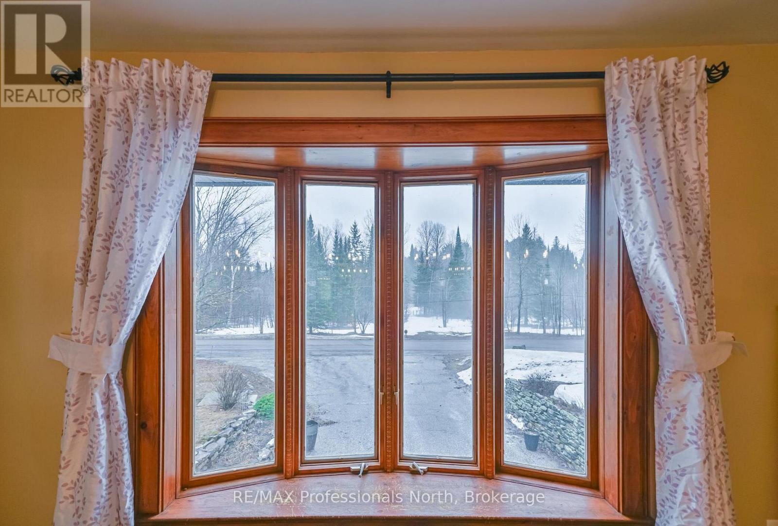 2481 North Shore Road, Algonquin Highlands, Ontario  K0M 1S0 - Photo 6 - X12995318