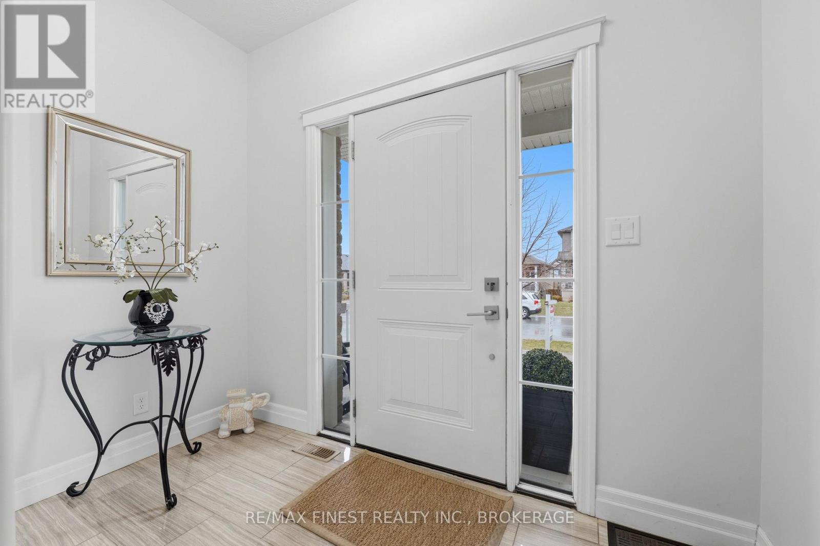 1298 Carfa Crescent, Kingston, Ontario  K7P 0M9 - Photo 4 - X12995300