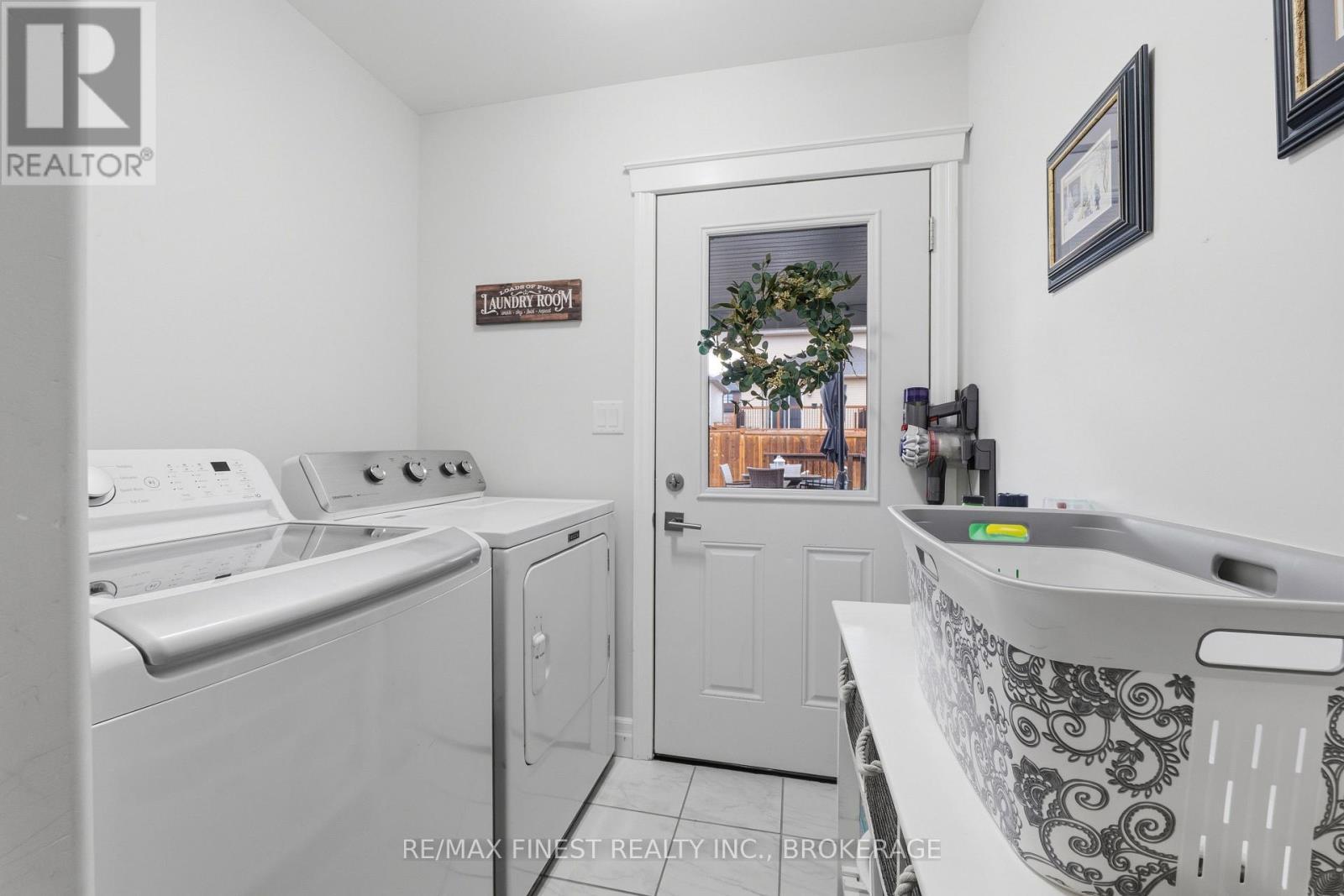 1298 Carfa Crescent, Kingston, Ontario  K7P 0M9 - Photo 6 - X12995300