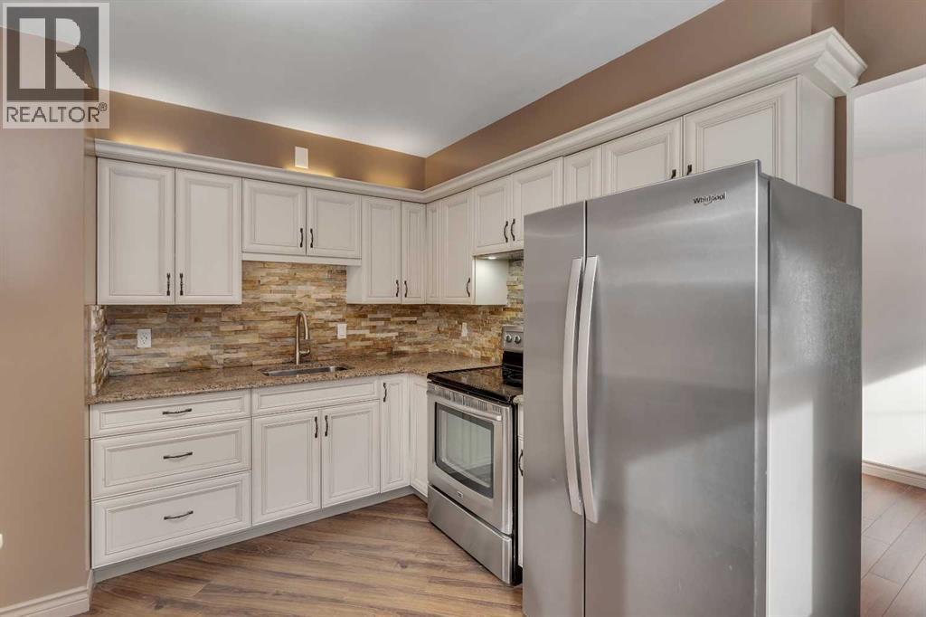 4824 Claret Street Nw, Calgary, Alberta  T2L 1C1 - Photo 10 - A2297164