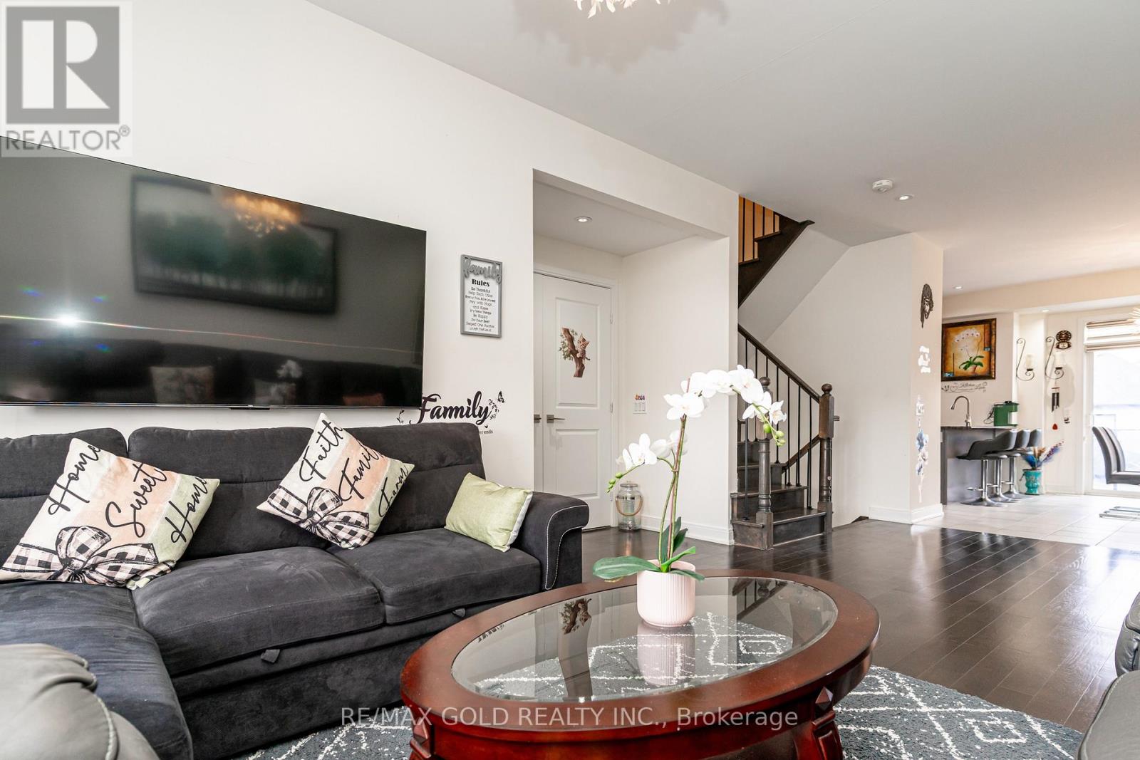 341 Veterans Drive, Brampton, Ontario  L7A 0B2 - Photo 15 - W12899004