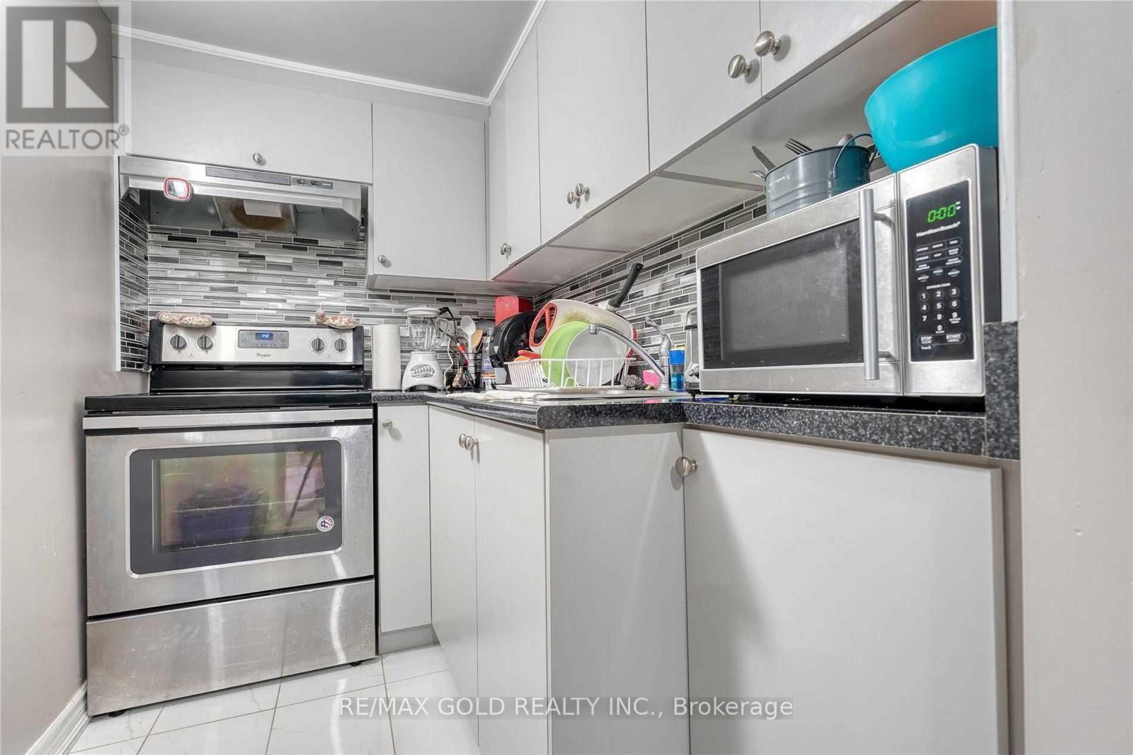 341 Veterans Drive, Brampton, Ontario  L7A 0B2 - Photo 39 - W12899004