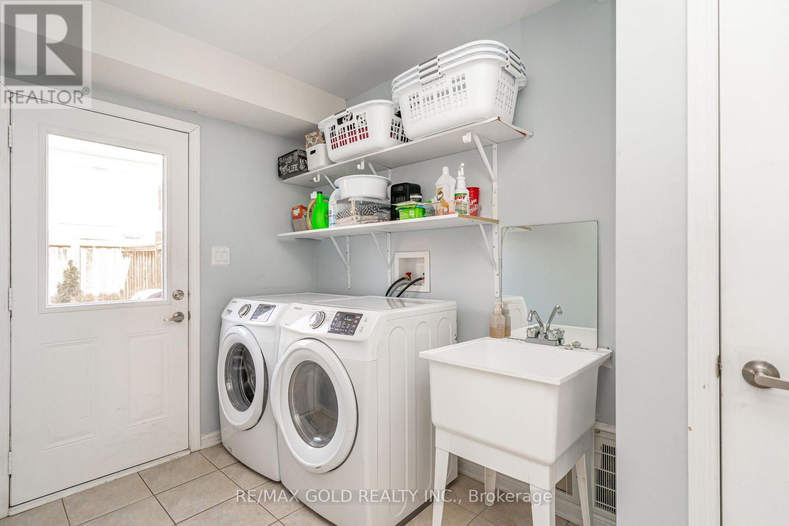 84 Vanhorne Close, Brampton, Ontario  L7A 0X9 - Photo 29 - W12925062