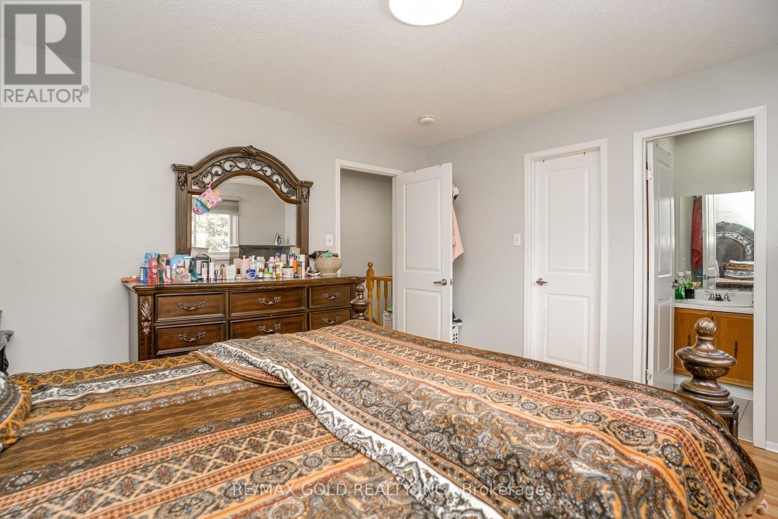 28 Silverstream Road, Brampton, Ontario  L6Z 3W5 - Photo 17 - W12943874