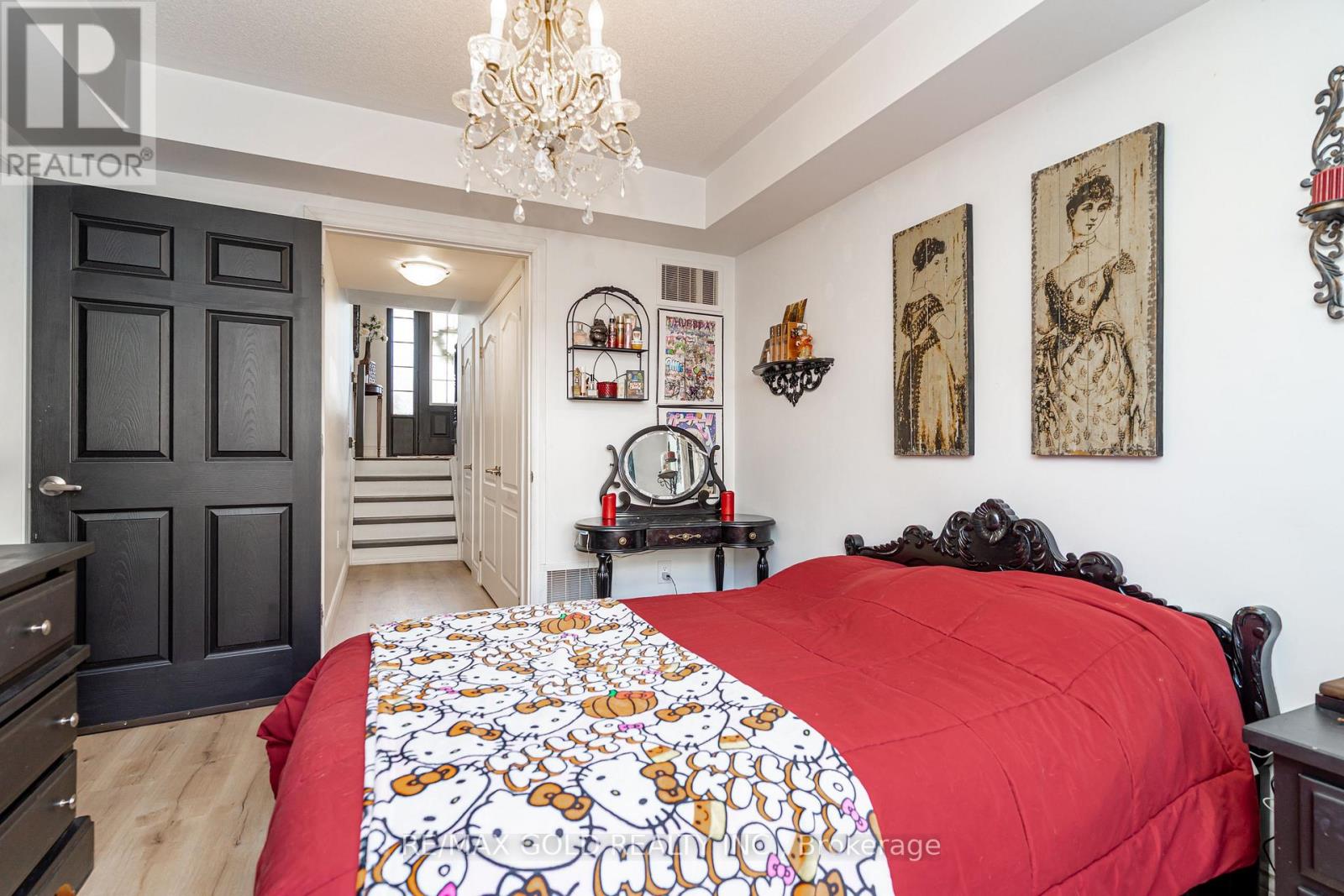 84 Vanhorne Close, Brampton, Ontario  L7A 0X9 - Photo 28 - W12925062