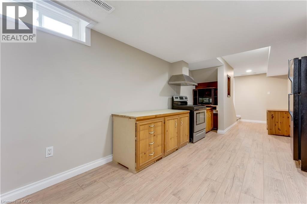 135 Veronica Drive, Kitchener, Ontario  N2A 4E6 - Photo 33 - 40819604