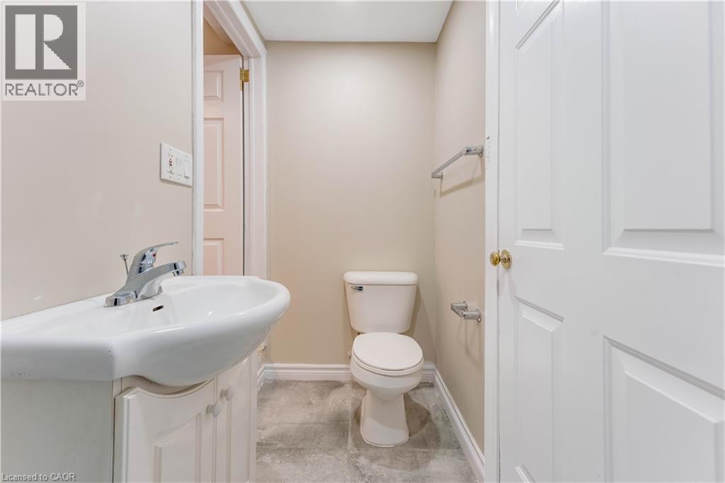 135 Veronica Drive, Kitchener, Ontario  N2A 4E6 - Photo 37 - 40819604