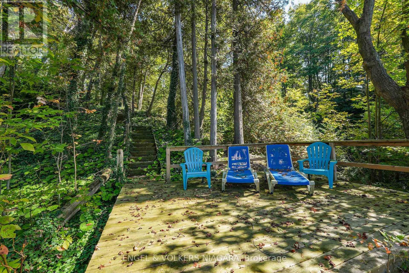 75573 Elliott Street, Bluewater, Ontario  N0M 1G0 - Photo 8 - X12995270