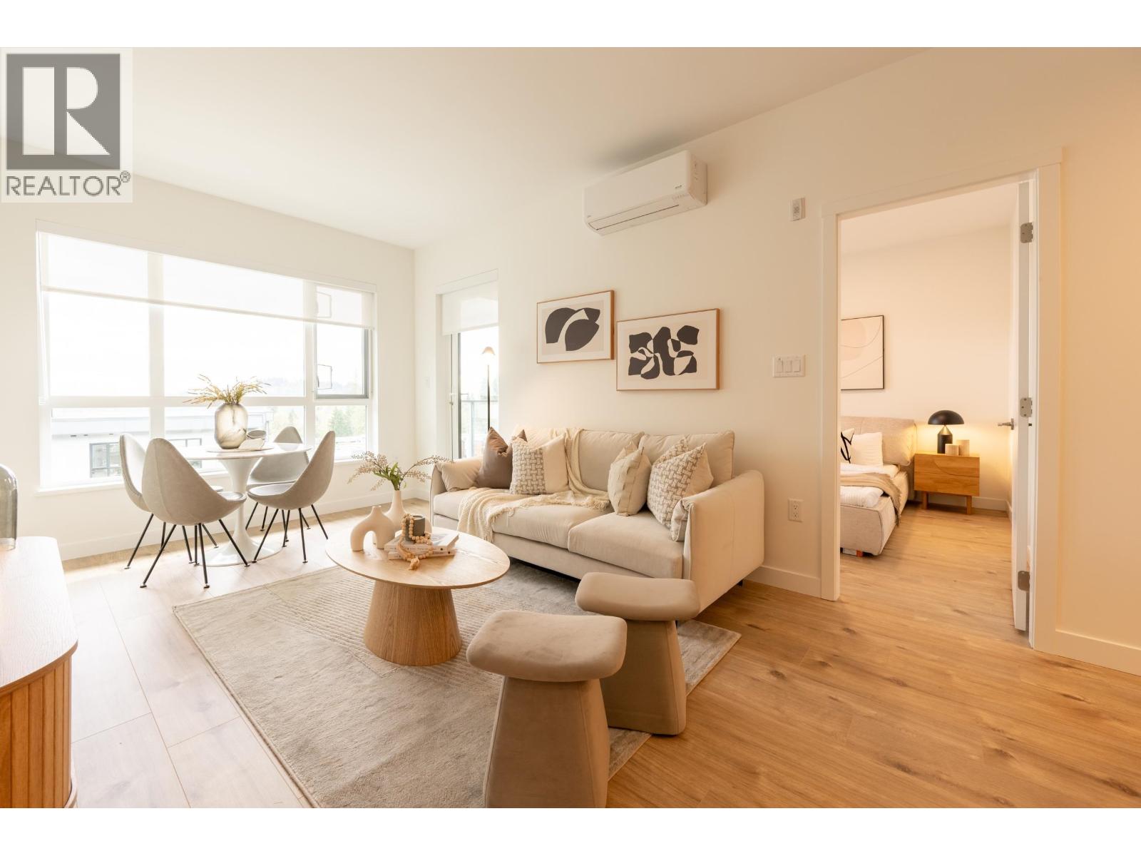 605 3596 MALSUM DRIVE, north vancouver, British Columbia