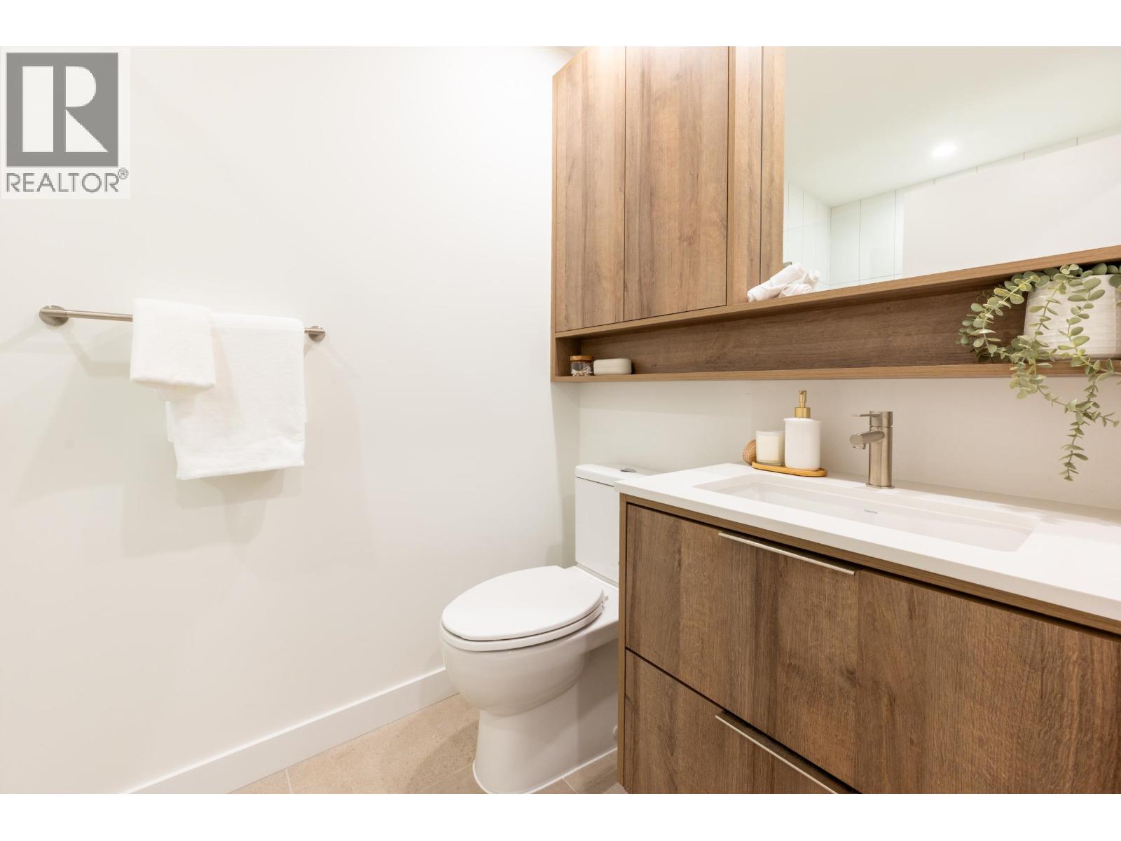 605 3596 Malsum Drive, North Vancouver, British Columbia  V7G 0B5 - Photo 17 - R3111023